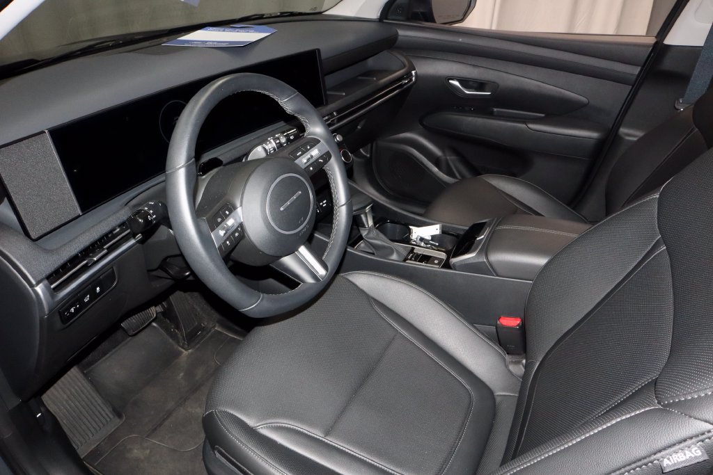 Used 2025 Hyundai Tucson SEL FWD image 26
