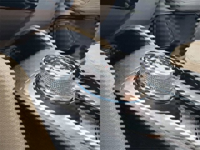 Certified 2022 Ford Escape SE image 30