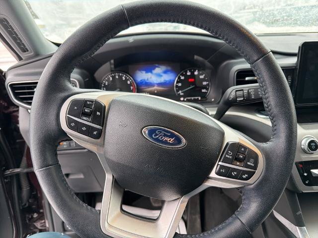 Certified 2022 Ford Explorer XLT w/ Equipment Group 202A AWD/4WD image 10