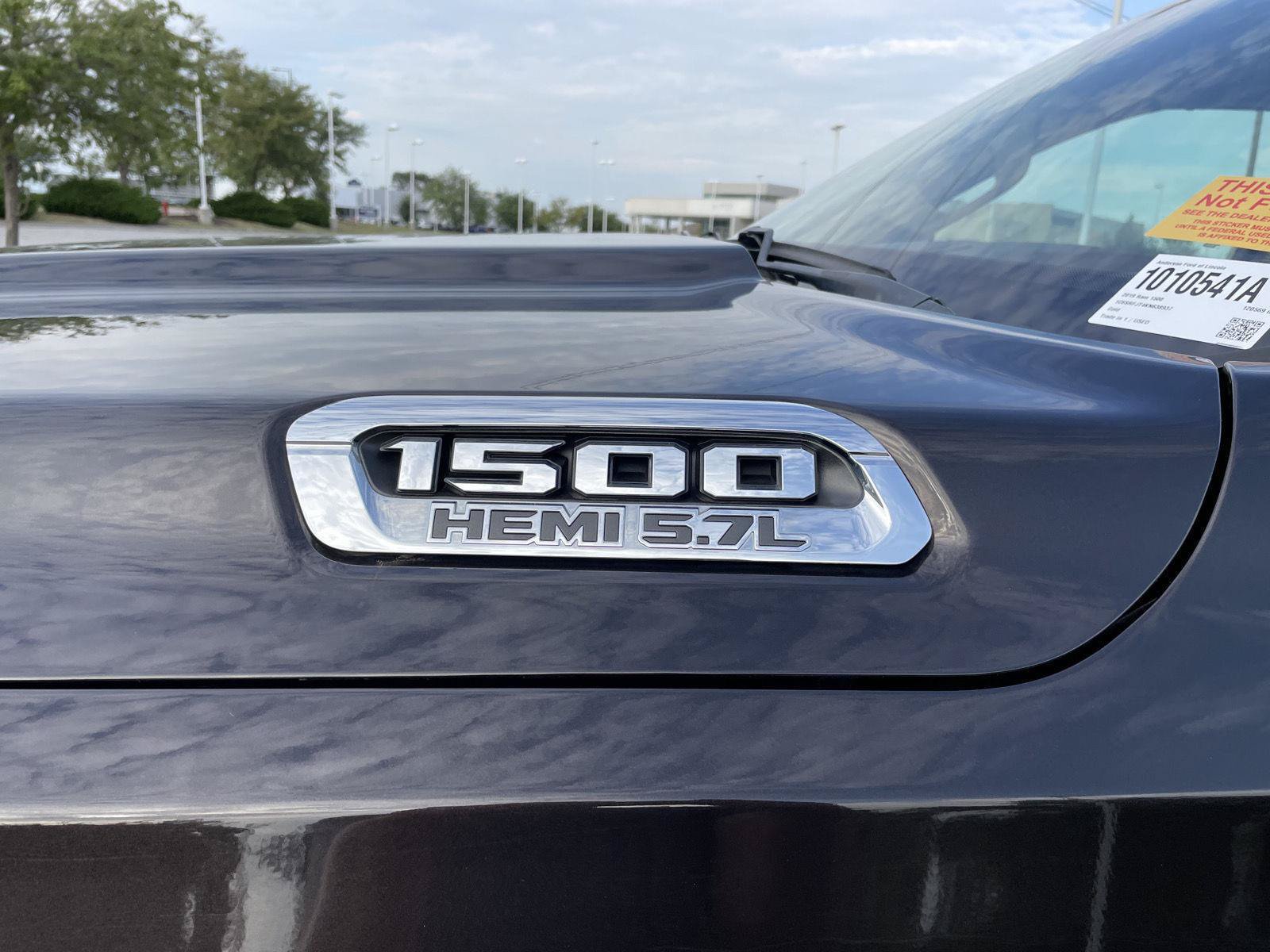 Used 2019 RAM 1500 Laramie AWD/4WD image 34
