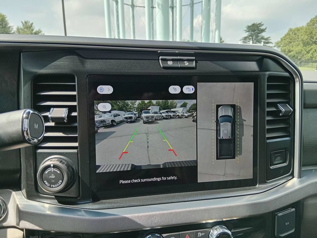 Certified 2026 Ford F250 Platinum w/ Platinum Plus Package AWD/4WD image 25