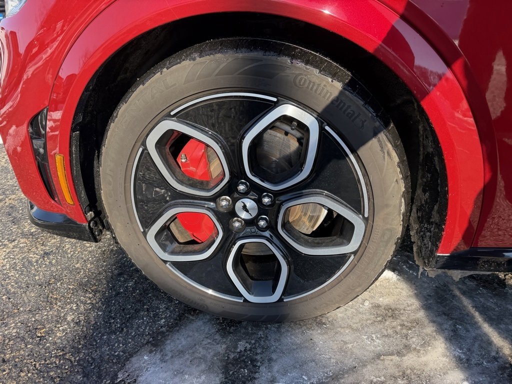 Certified 2022 Ford Mustang Mach-E GT image 29