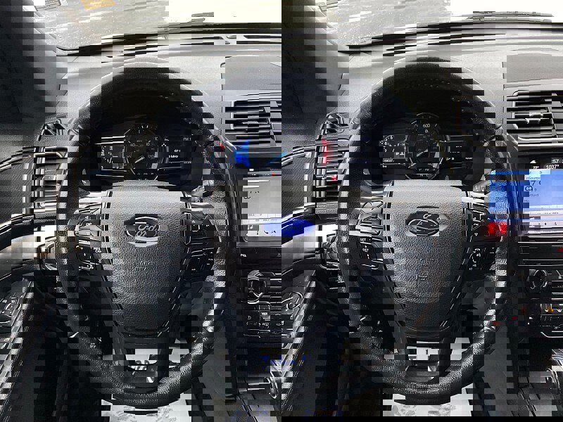 Certified 2018 Ford Explorer XLT w/ Equipment Group 202A image 19