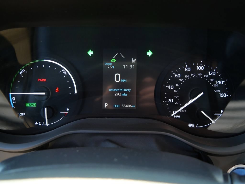 Used 2023 Toyota Sienna XSE AWD/4WD image 35