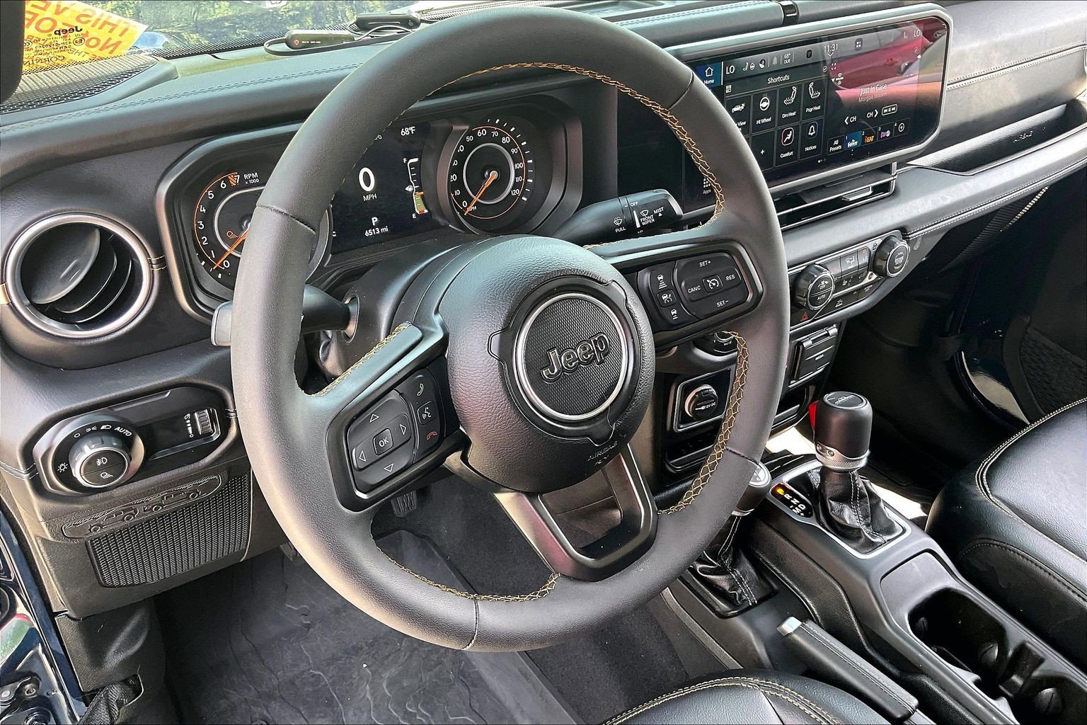 Used 2025 Jeep Gladiator Sport w/ Premium Package AWD/4WD image 14