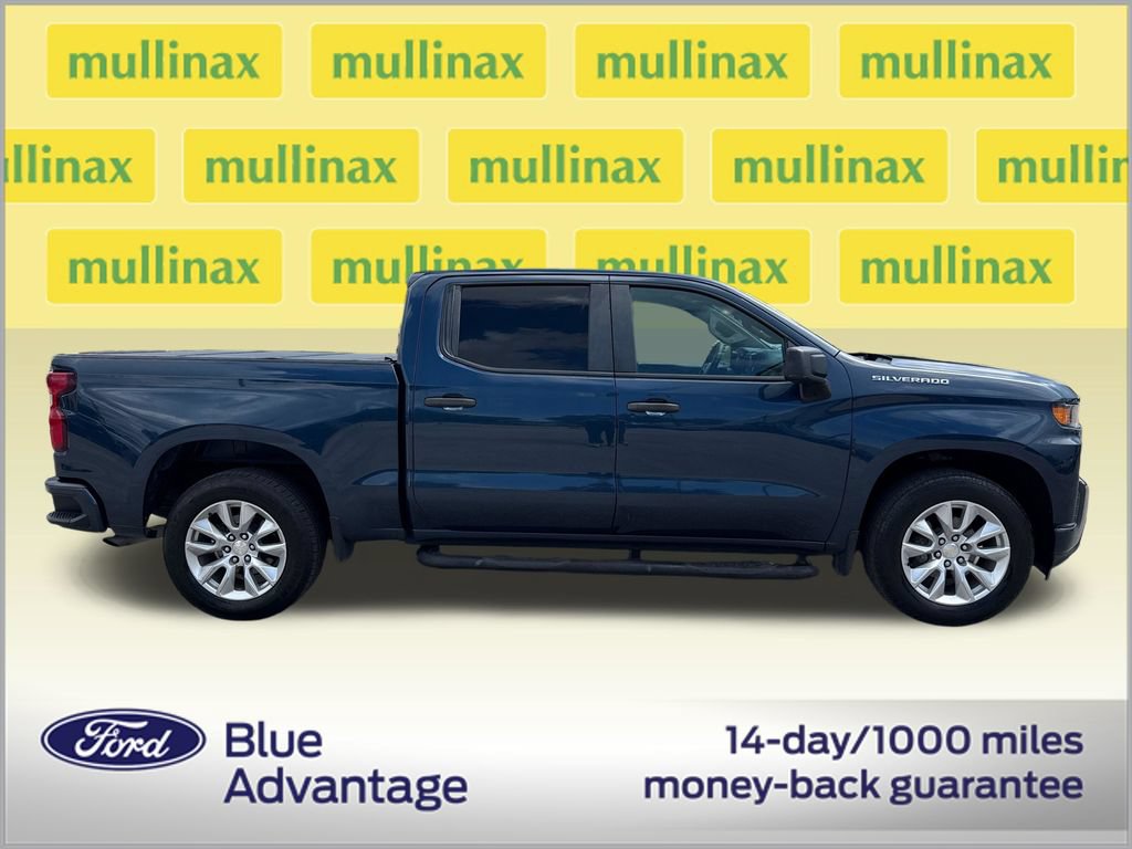 Used 2021 Chevrolet Silverado 1500 Custom w/ Safety Confidence Package RWD image 2