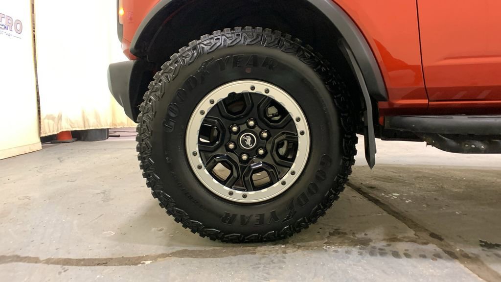 Certified 2023 Ford Bronco 4-Door w/ Sasquatch Package AWD/4WD image 41