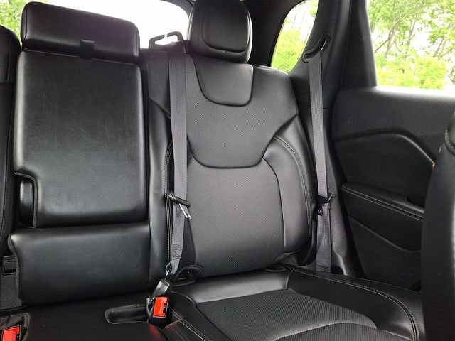 Used 2019 Jeep Cherokee Limited AWD/4WD image 23