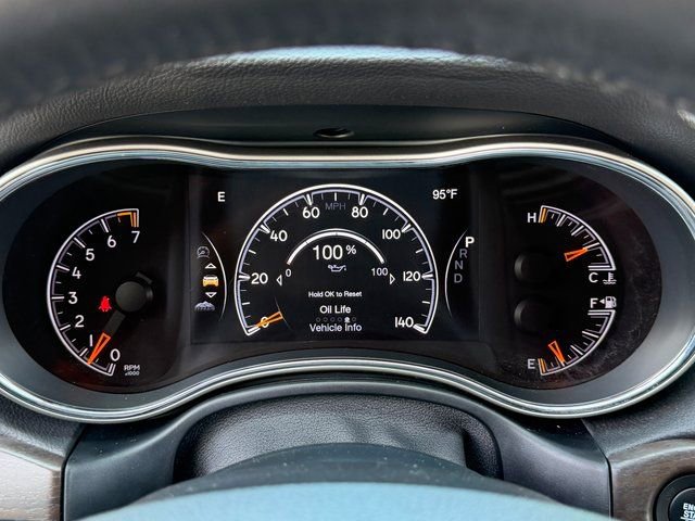 Used 2017 Jeep Grand Cherokee Limited AWD/4WD image 37