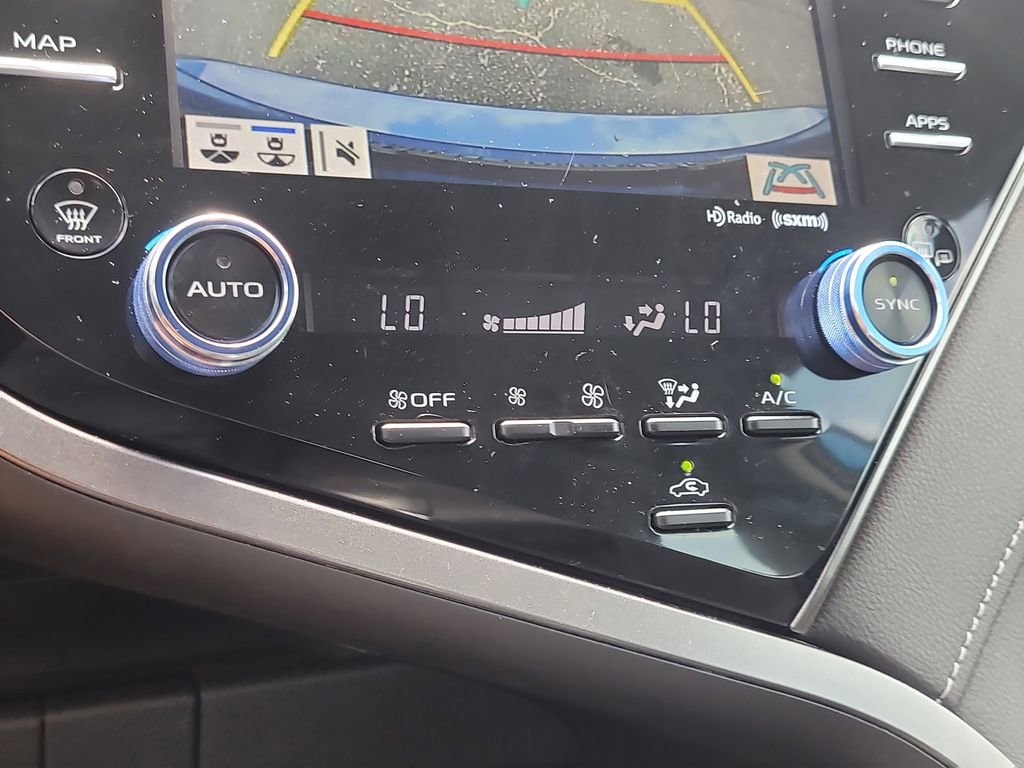 Used 2020 Toyota Camry XSE FWD image 21