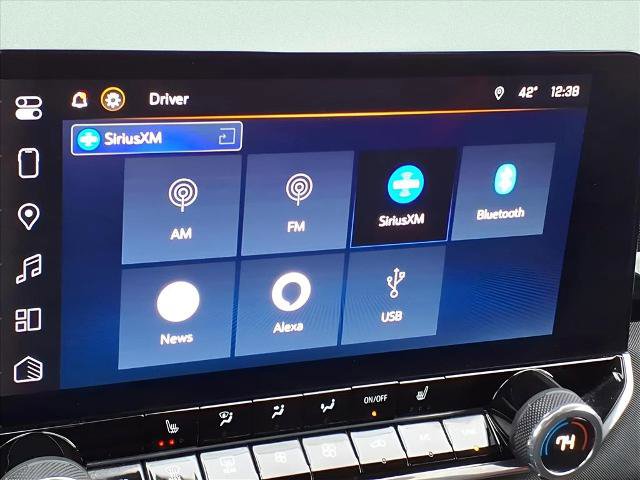 Used 2024 Chevrolet Colorado Z71 w/ Z71 Convenience Package 2 image 16