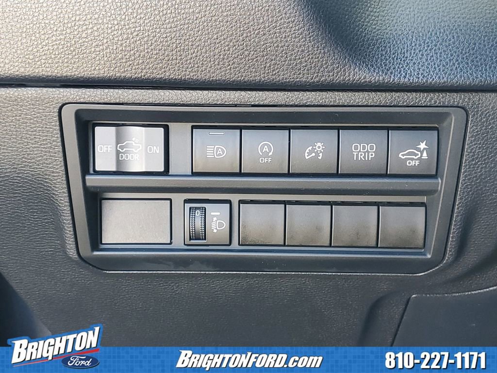 Used 2022 Toyota Tundra SR5 AWD/4WD image 15