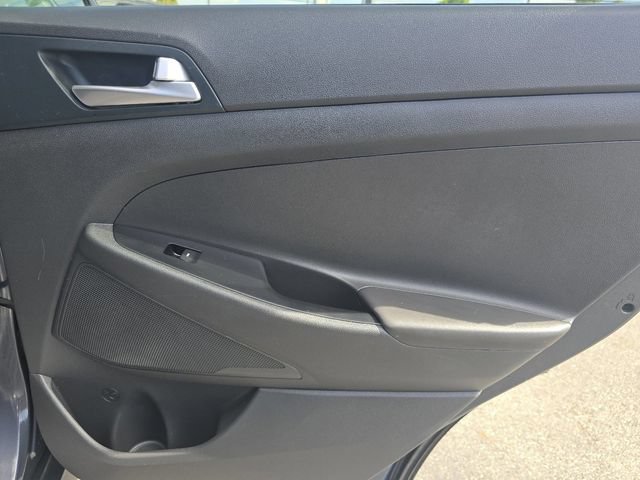 Used 2021 Hyundai Tucson Value FWD image 20