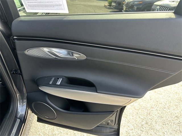 Used 2022 Genesis GV70 2.5T w/ Select Package image 41