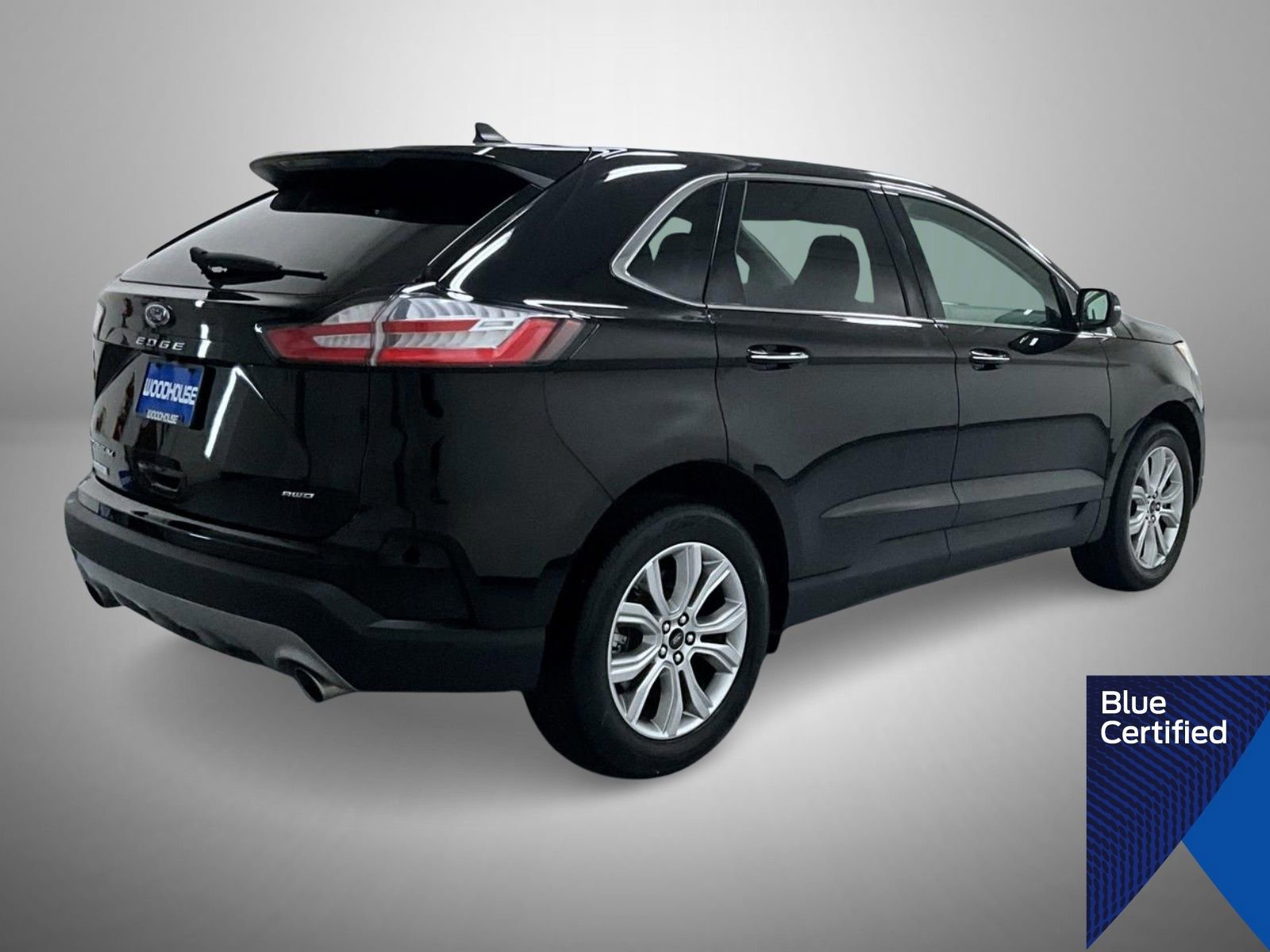 Certified 2024 Ford Edge Titanium image 5