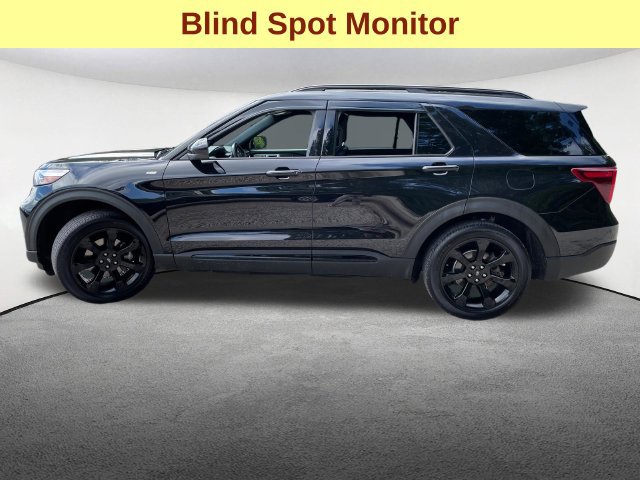 Certified 2022 Ford Explorer ST-Line w/ Class IV Trailer Tow Package AWD/4WD image 8