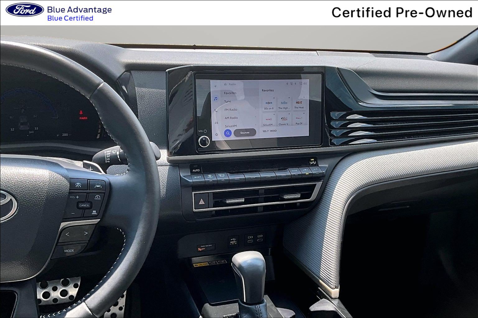 Used 2025 Toyota Camry SE w/ Convenience Package FWD image 6