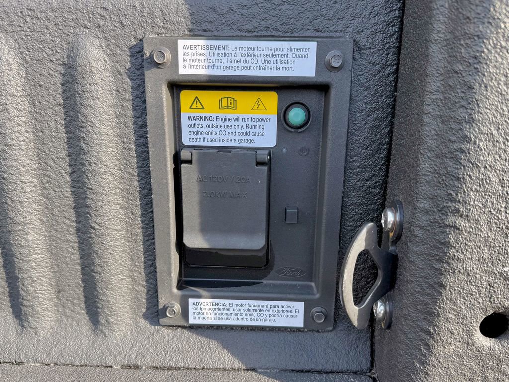 Certified 2023 Ford F350 Lariat w/ Lariat Ultimate Package image 18