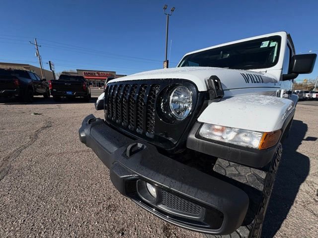 Used 2023 Jeep Gladiator Willys image 9