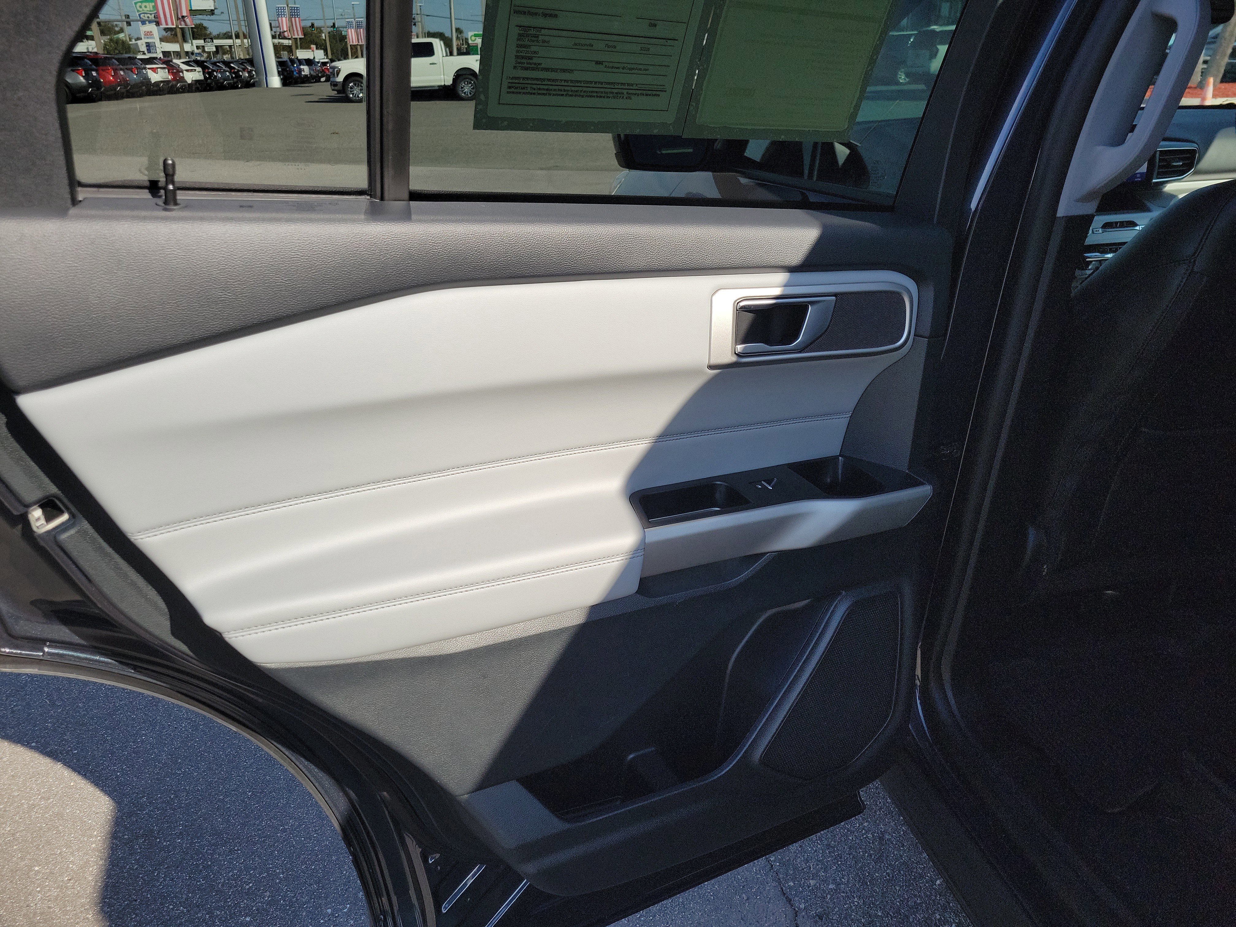 Certified 2023 Ford Explorer XLT w/ Equipment Group 202A image 24