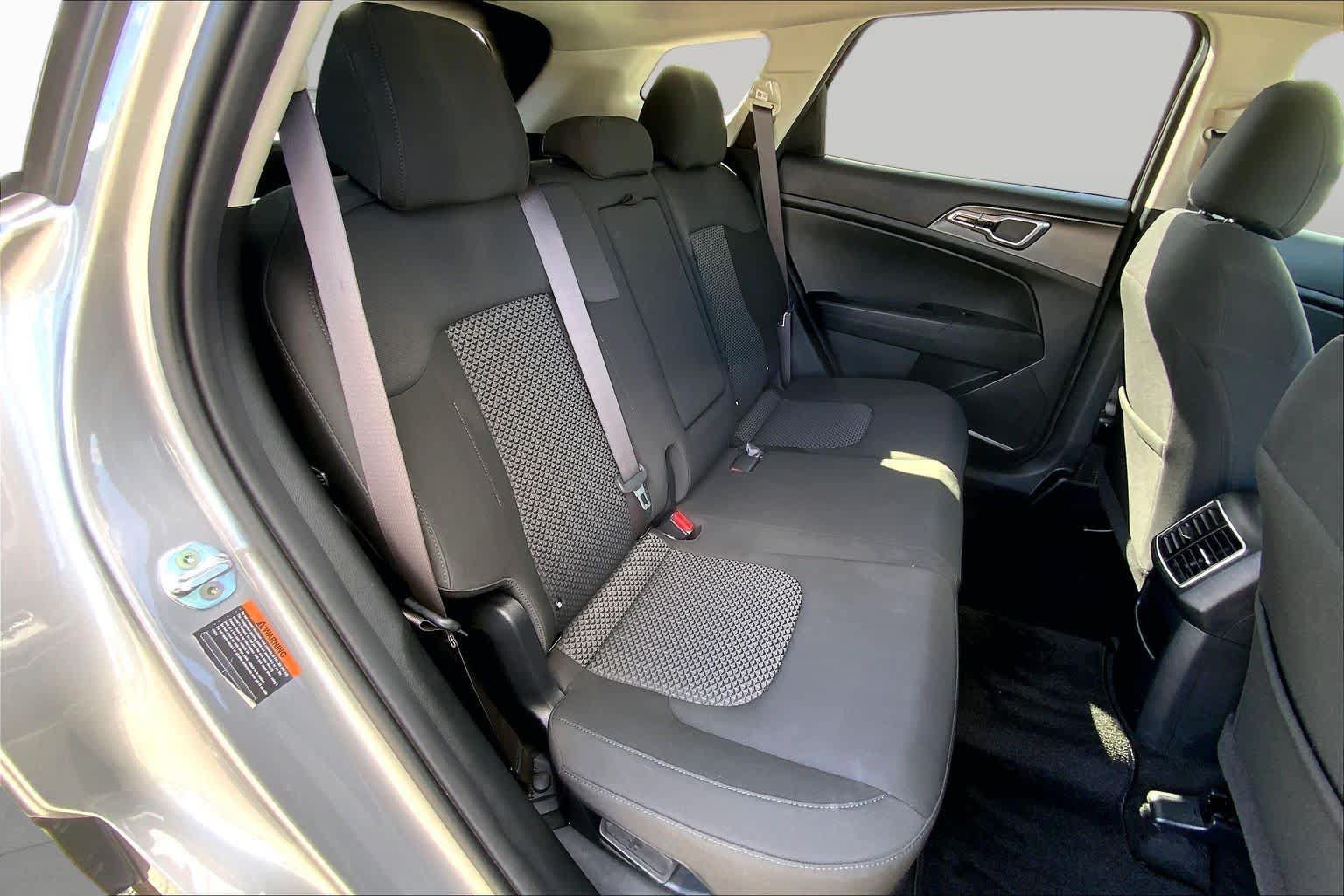 Used 2023 Kia Sportage LX AWD/4WD image 20