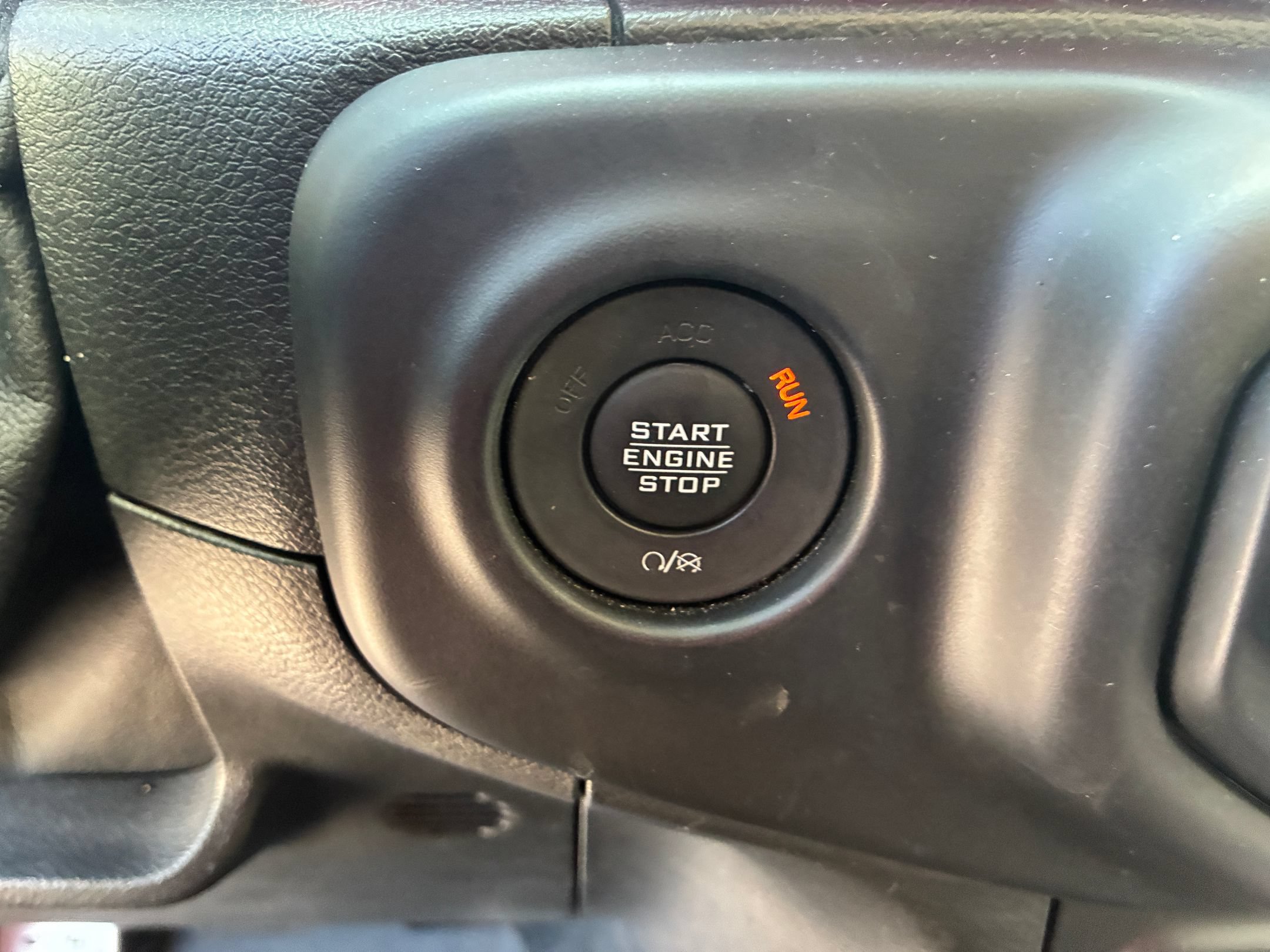Used 2021 Jeep Gladiator Rubicon AWD/4WD image 23