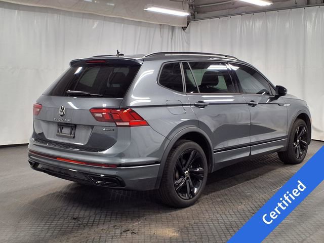 Used 2024 Volkswagen Tiguan SE R-Line AWD/4WD image 4