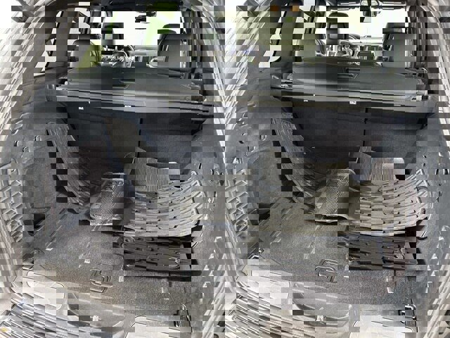 Used 2017 Jeep Grand Cherokee Limited w/ Luxury Group II image 22