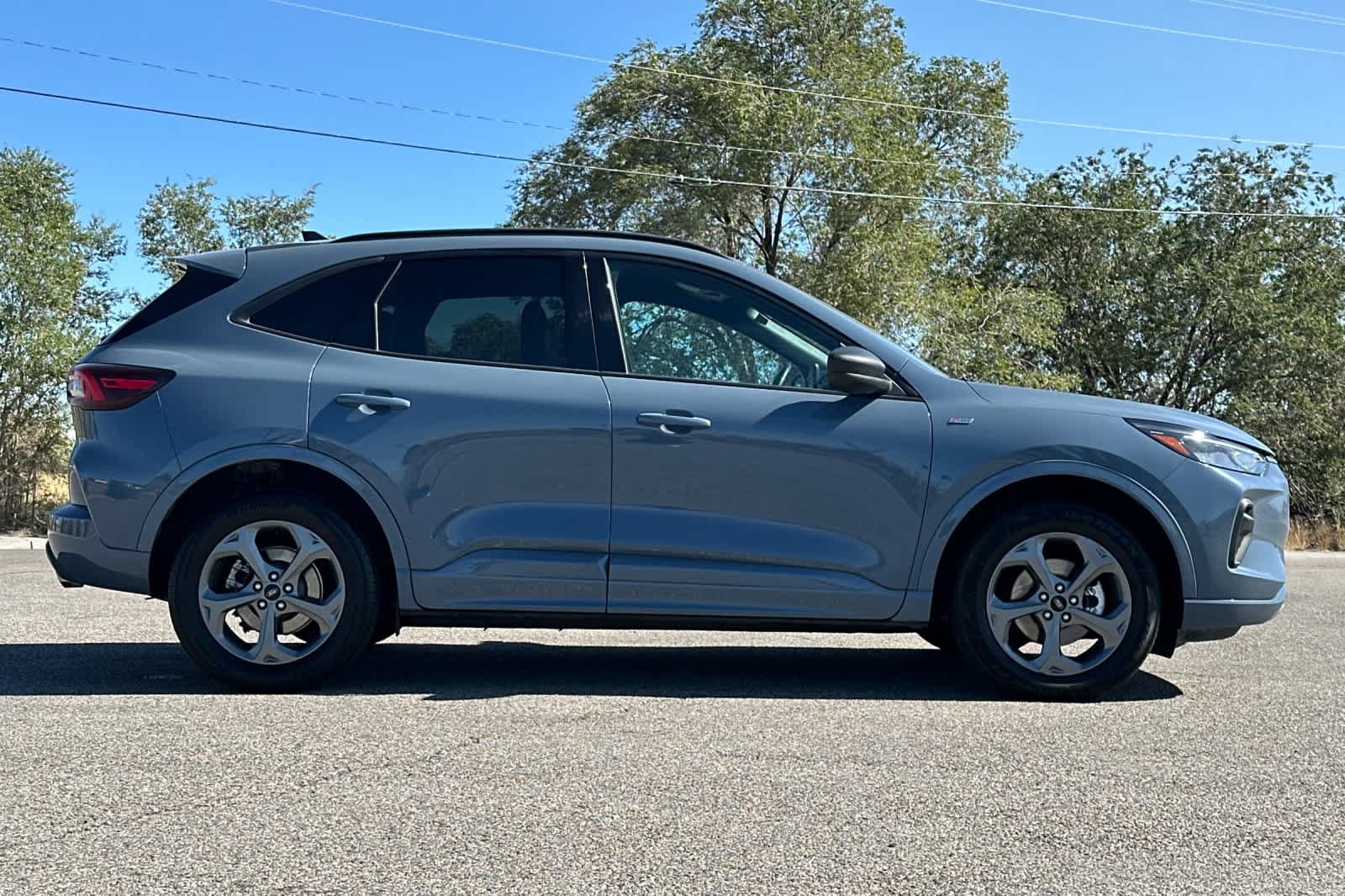Certified 2024 Ford Escape ST-Line AWD/4WD image 8
