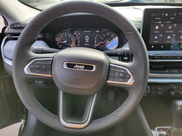 Used 2022 Jeep Compass Latitude image 26