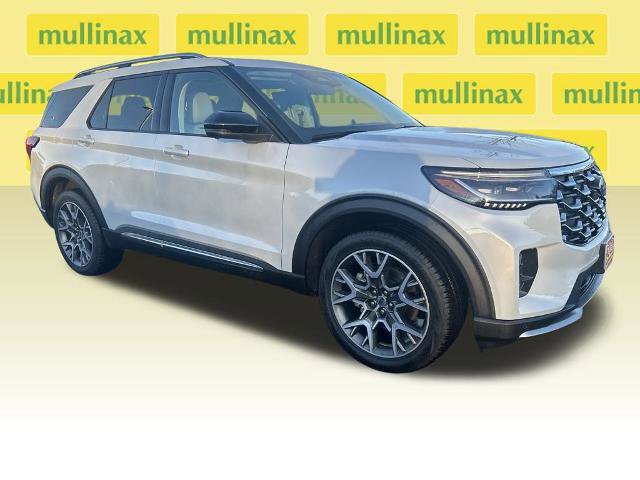 Certified 2025 Ford Explorer Platinum w/ Ultimate Package