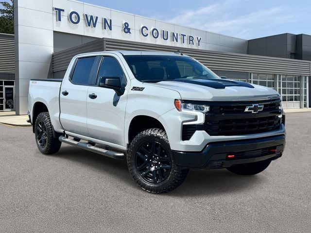 Used 2024 Chevrolet Silverado 1500 LT Trail Boss w/ Convenience Package II