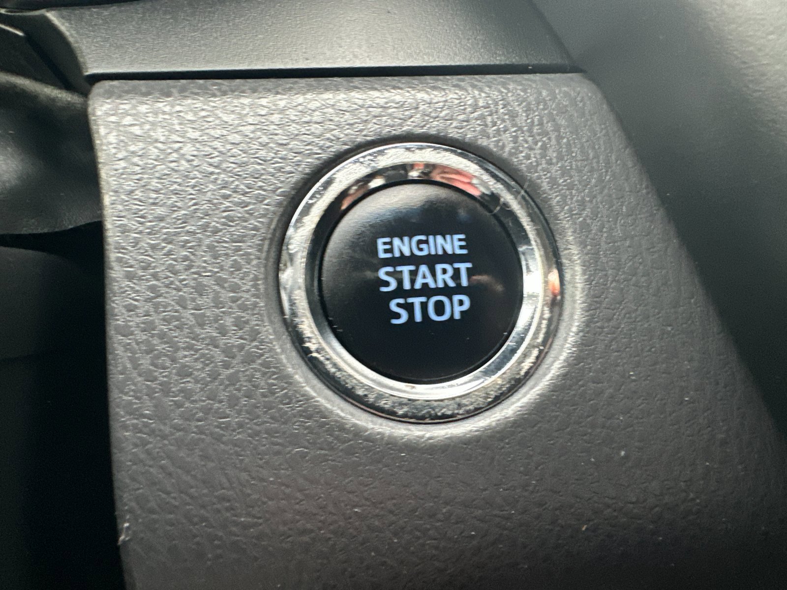 Used 2018 Toyota Camry image 21