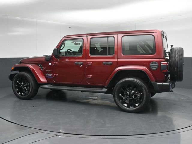 Used 2021 Jeep Wrangler Unlimited Sahara w/ Cold Weather Group AWD/4WD image 5