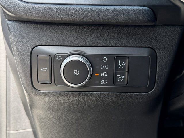 Certified 2021 Ford Escape SEL w/ SEL Stealth AWD Package image 36