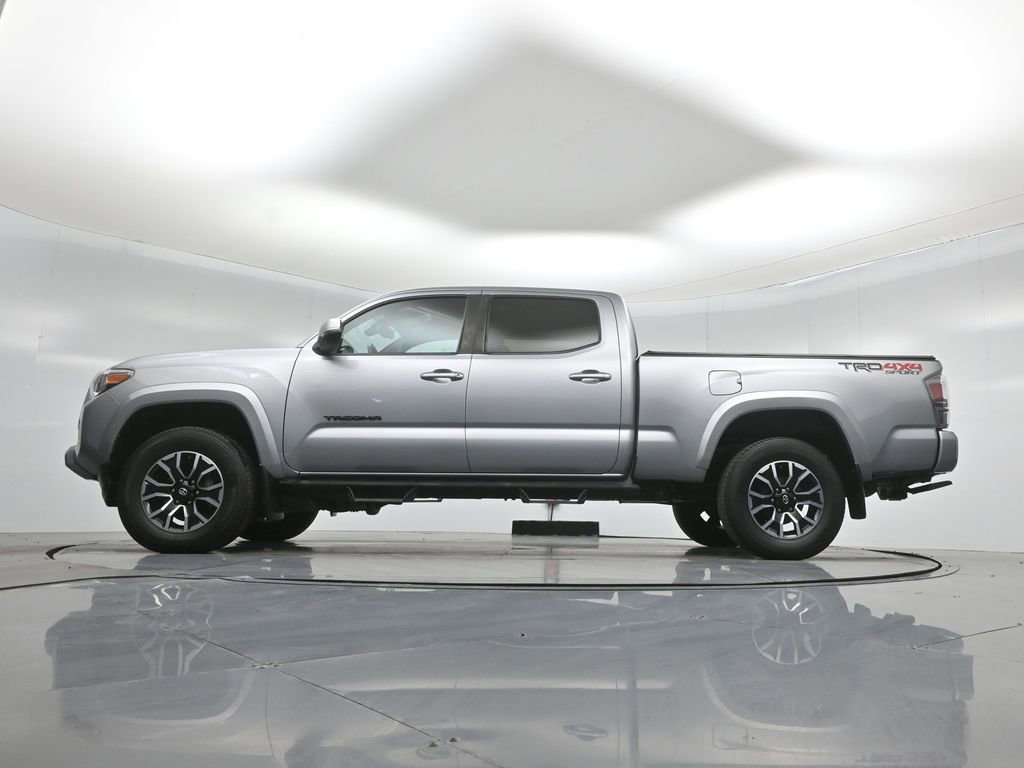 Used 2021 Toyota Tacoma TRD Sport w/ Technology Package image 22