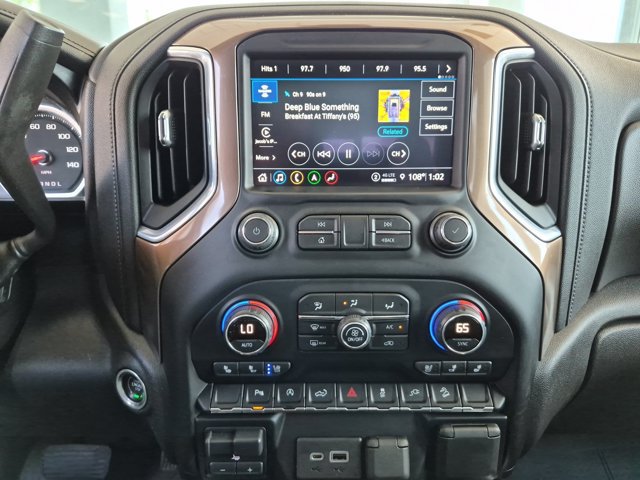 Used 2021 Chevrolet Silverado 1500 High Country w/ Z71 Off-Road Package AWD/4WD image 22