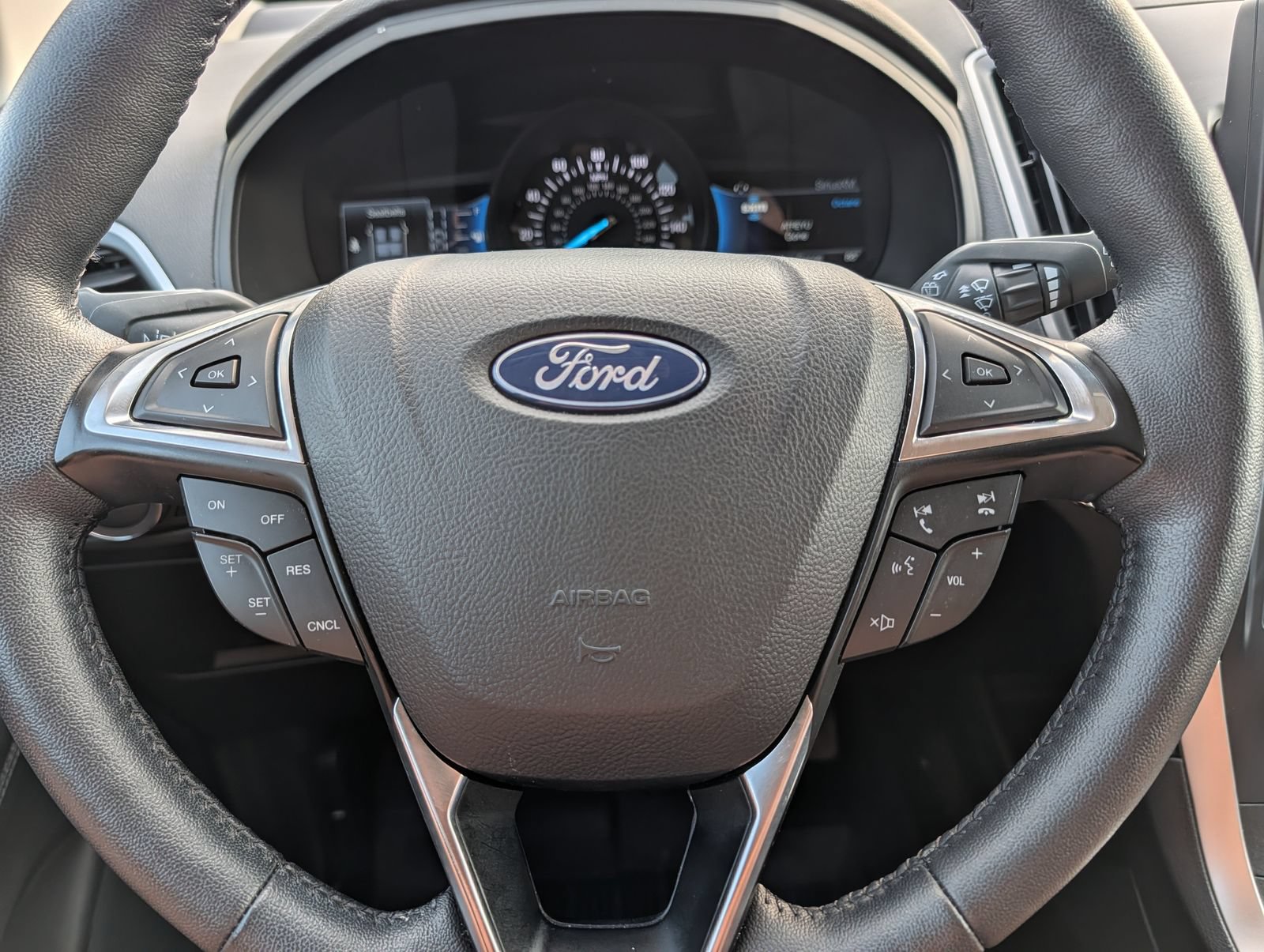 Certified 2024 Ford Edge SEL w/ Convenience Package AWD/4WD image 30