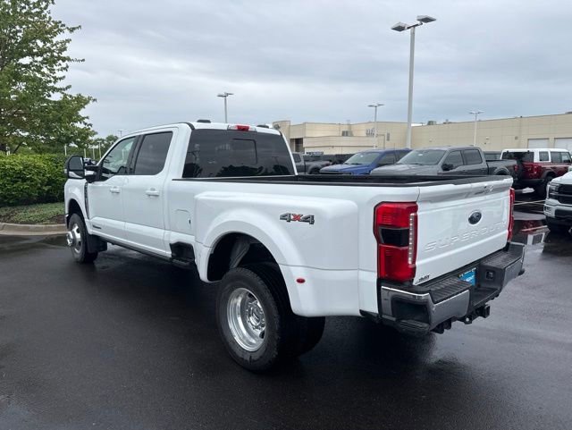 Certified 2025 Ford F350 Lariat w/ Lariat Ultimate Package AWD/4WD image 4