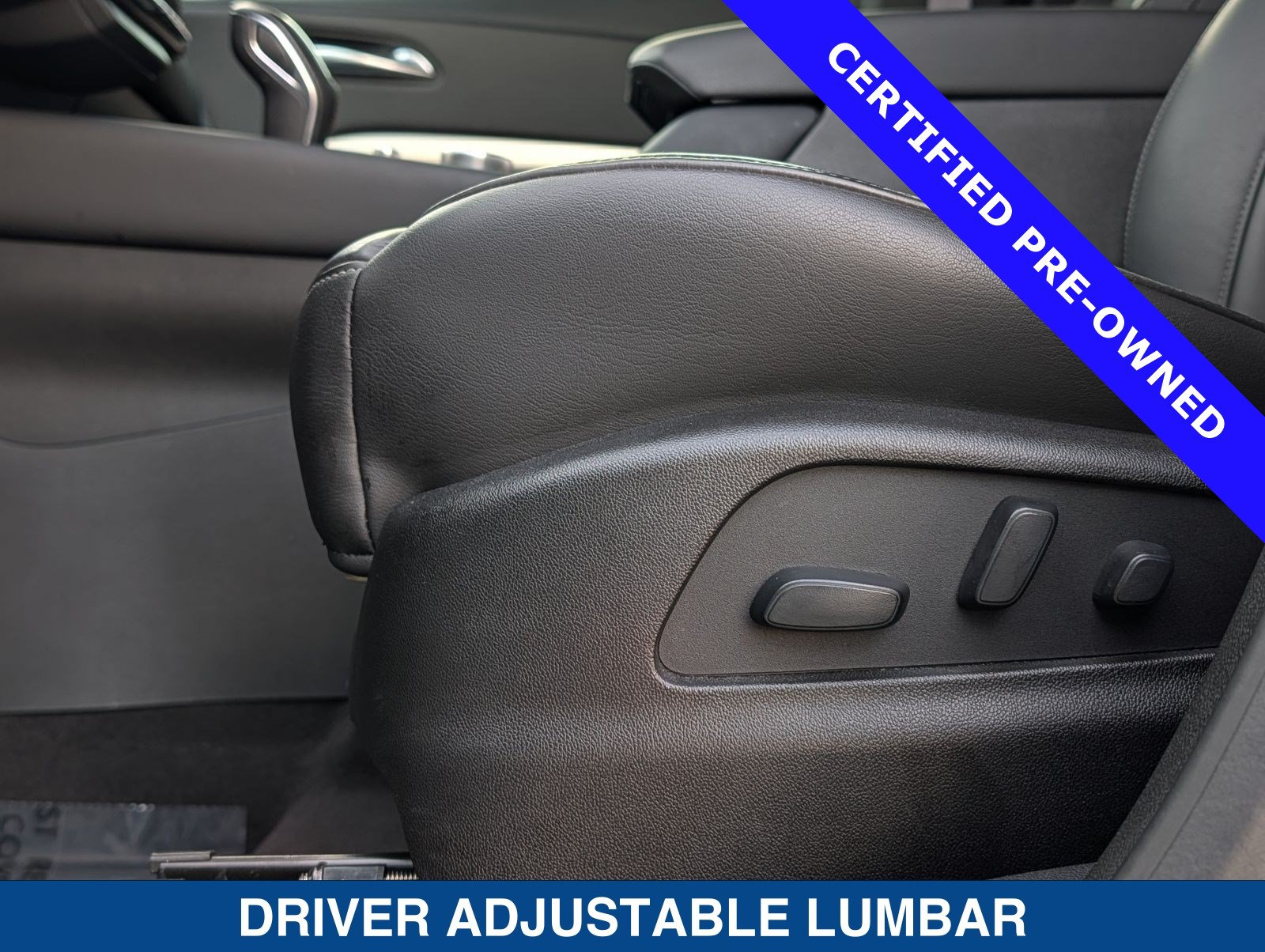 Used 2019 Cadillac XT4 Premium Luxury FWD image 24
