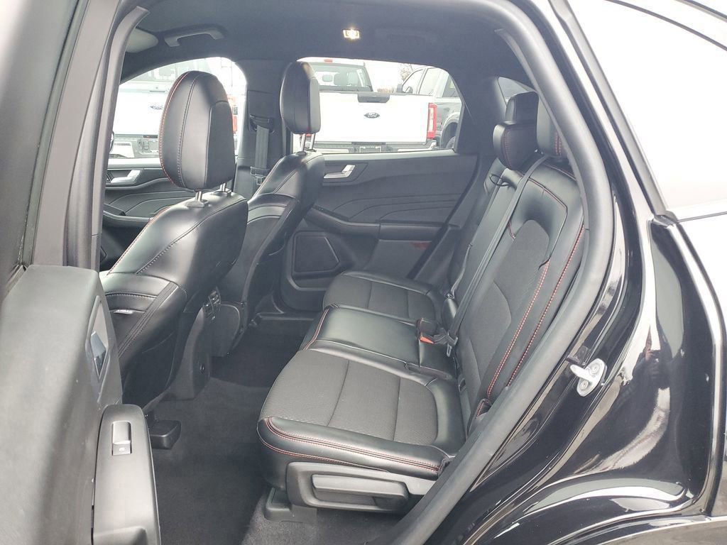 Certified 2023 Ford Escape ST-Line w/ Tech Pack #1 image 10