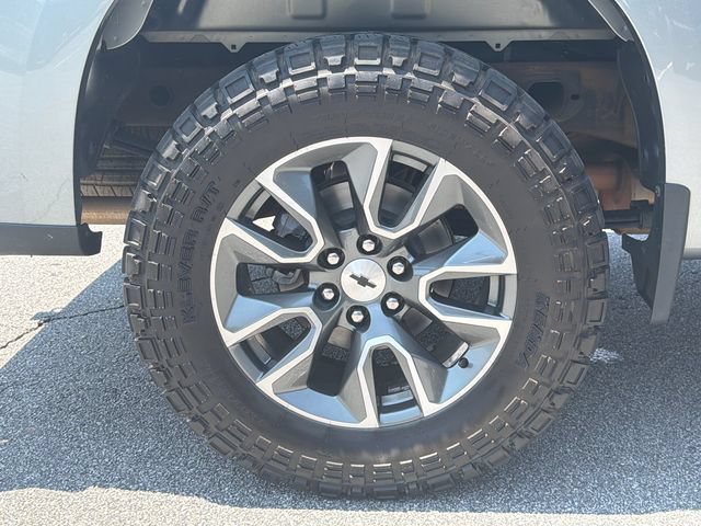 Used 2023 Chevrolet Silverado 1500 RST w/ Convenience Package II AWD/4WD image 17