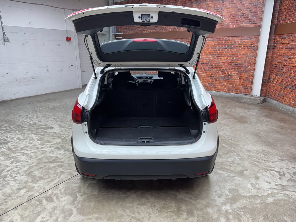 Used 2019 Nissan Rogue Sport S AWD/4WD image 28