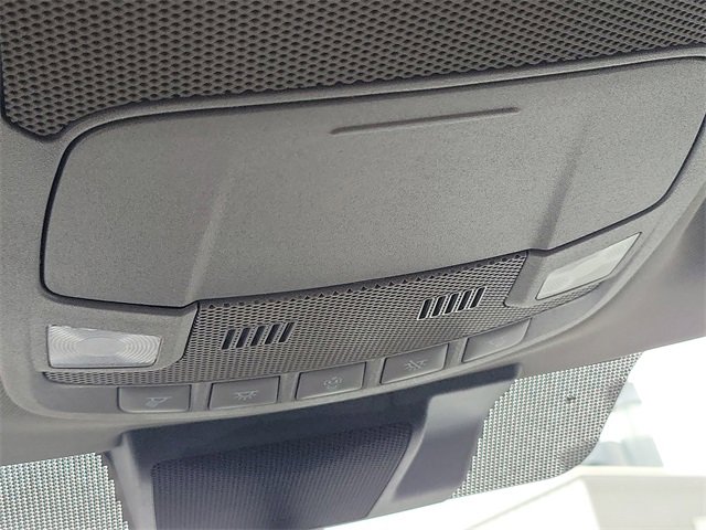 Certified 2022 Ford F350 XLT w/ Black Appearance Package image 25