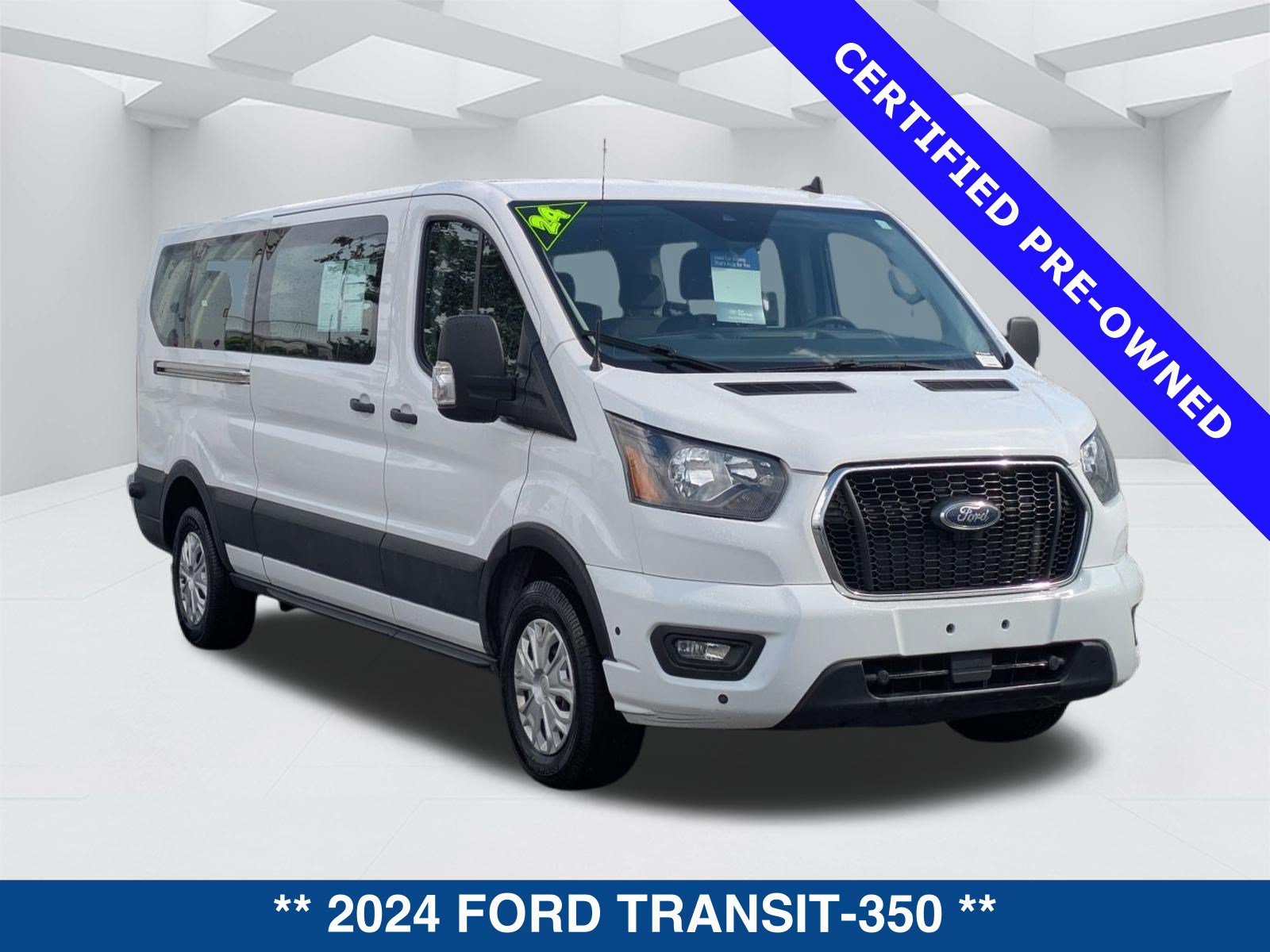 Certified 2024 Ford Transit 350 XLT RWD image 4