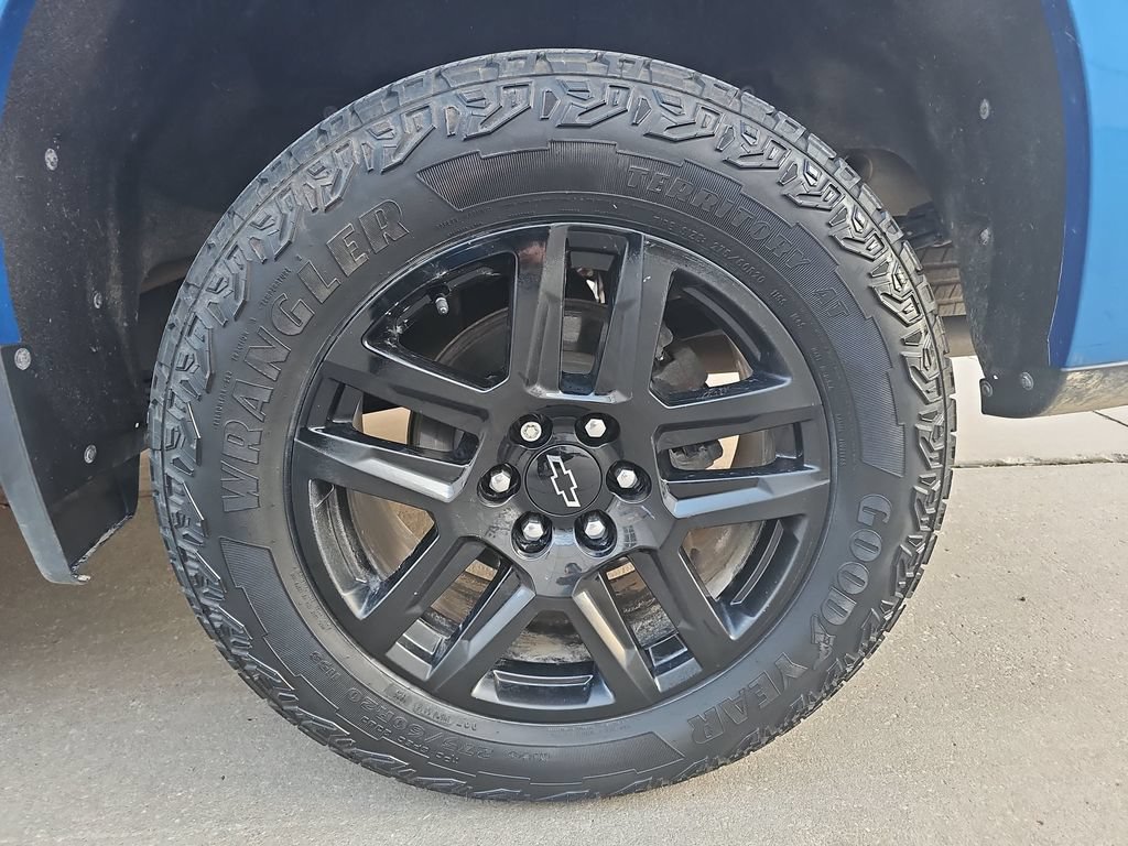 Used 2022 Chevrolet Silverado 1500 RST w/ RST All Star Premium Package AWD/4WD image 31