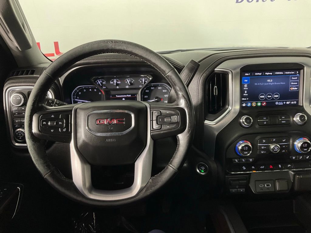 Used 2021 GMC Sierra 1500 SLT w/ SLT Premium Package AWD/4WD image 17