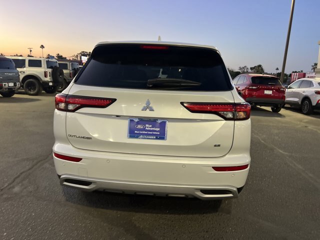 Used 2022 Mitsubishi Outlander SE FWD image 5