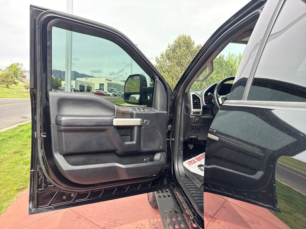 Certified 2021 Ford F350 Lariat AWD/4WD image 10