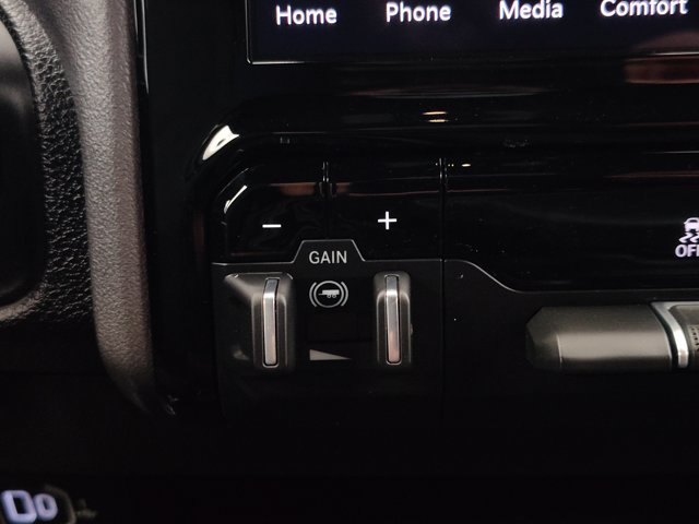 Used 2025 RAM 2500 Big Horn AWD/4WD image 37
